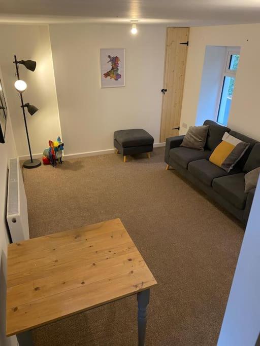 Modern 2 Bedroom Cottage Near Bike Park Wales. Merthyr Tydfil Exterior foto