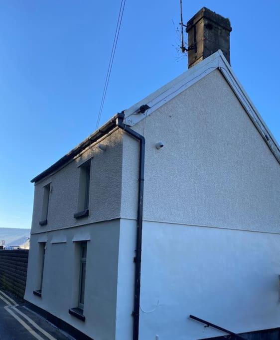 Modern 2 Bedroom Cottage Near Bike Park Wales. Merthyr Tydfil Exterior foto